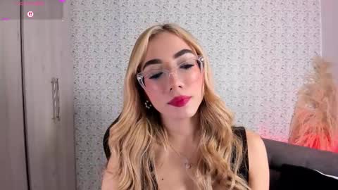 Sara jones   online show from March 12, 2026, 1:50 pm