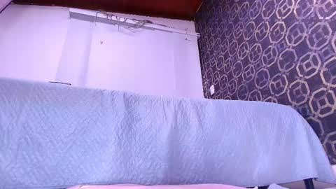 Sara  online show from October 23, 2025, 11:53 am