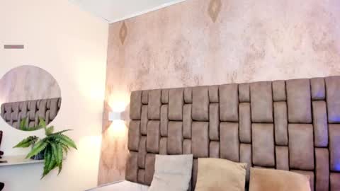 Sara online show from September 27, 2025, 12:21 pm