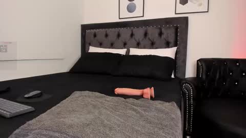 Snapshot of sarakush chatting on March 5, 2026, 1:07 pm Sara online show from March 5, 2026, 1:07 pm