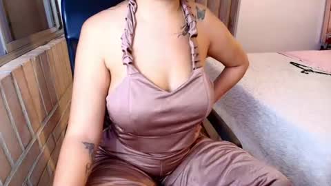 saramantha09 online show from July 6, 2026, 11:18 pm