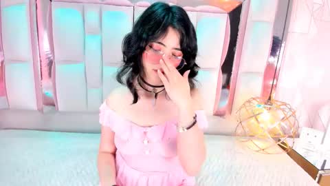 sara  online show from September 21, 2025, 6:26 am