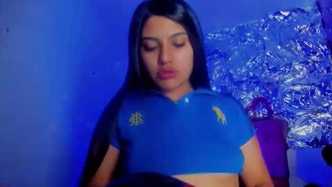 sarastonesx online show from March 2, 2026, 10:44 am