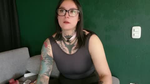 Sara Herrera online show from May 29, 2026, 8:51 pm