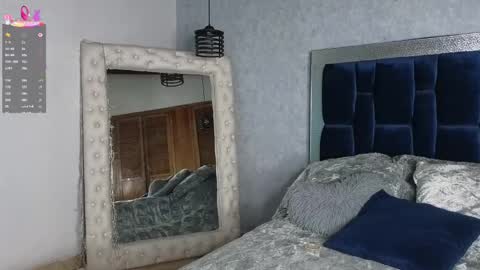 Sara W online show from February 7, 2025, 1:43 pm