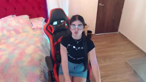 saray online show from April 8, 2026, 6:52 pm