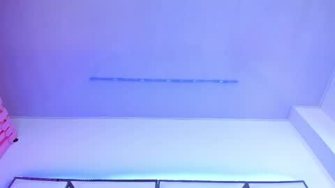 Snapshot of sarayroyse chatting on February 22, 2025, 10:20 pm Saray online show from February 22, 2025, 10:20 pm