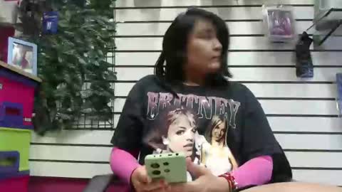 Snapshot of sarayx chatting on February 22, 2025, 9:04 pm mery online show from February 22, 2025, 9:04 pm