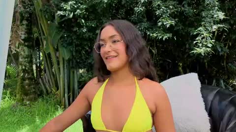 Snapshot of sarazuletaa chatting on April 22, 2026, 3:24 pm sarazuletaa online show from April 22, 2026, 3:24 pm