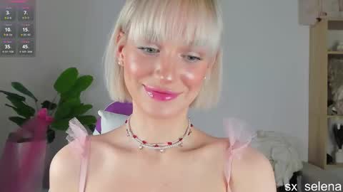 Your Selena 3 online show from March 27, 2026, 3:12 am