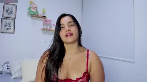 Snapshot of saritadolly_ chatting on June 19, 2026, 3:55 am Sara Cute online show from June 19, 2026, 3:55 am