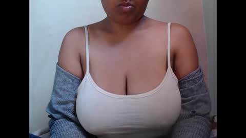 Snapshot of saronette chatting on September 17, 2025, 6:48 am saronette online show from September 17, 2025, 6:48 am