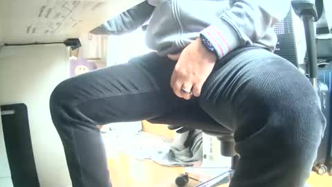 saschaalesi1976 online show from October 27, 2025, 12:53 pm