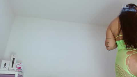 Sasha Creamy online show from October 12, 2025, 8:41 pm