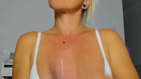 Sasha Green online show from July 14, 2026, 9:31 pm