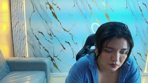 Snapshot of sasha_tf chatting on April 21, 2026, 1:42 am Sasha online show from April 21, 2026, 1:42 am