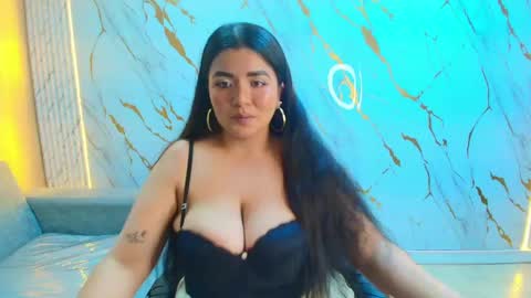 Snapshot of sasha_tf chatting on May 22, 2026, 8:36 pm Sasha online show from May 22, 2026, 8:36 pm