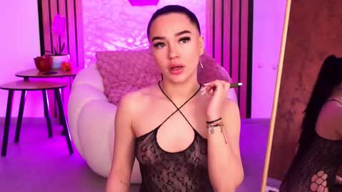 Sasha online show from March 30, 2026, 4:24 am