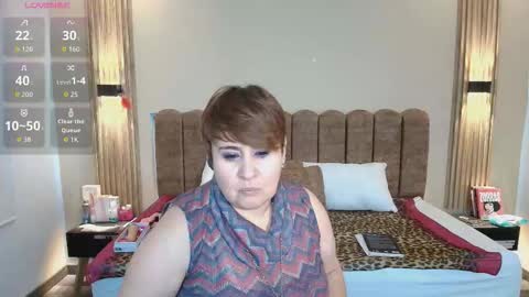 Snapshot of sasharosee2 chatting on September 22, 2025, 12:07 pm S A S H A R O S E online show from September 22, 2025, 12:07 pm