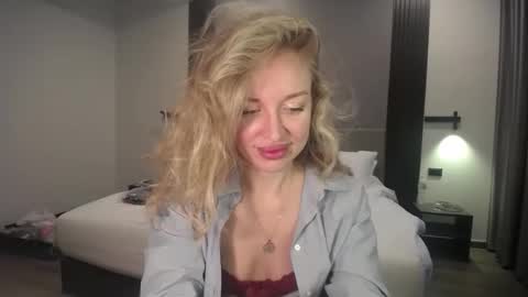 Sasha online show from March 14, 2026, 5:35 am