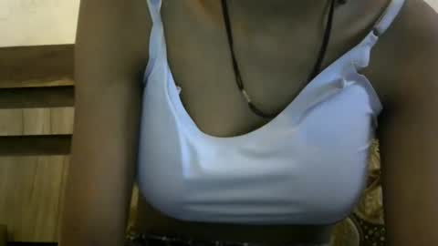 Snapshot of sashayess chatting on February 27, 2025, 3:47 am SASHAYESS online show from February 27, 2025, 3:47 am