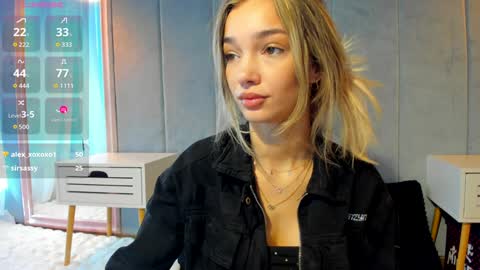 Snapshot of sassyt33n chatting on September 11, 2025, 8:47 am sassyt33n online show from September 11, 2025, 8:47 am