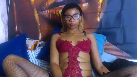 sasyylissaa online show from December 16, 2025, 10:26 pm