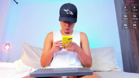 Snapshot of satanas_333 chatting on May 19, 2026, 12:27 am online show from May 19, 2026, 12:27 am
