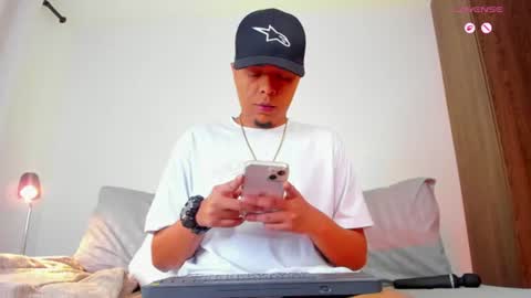 Snapshot of satanas_333 chatting on July 21, 2026, 7:05 pm online show from July 21, 2026, 7:05 pm