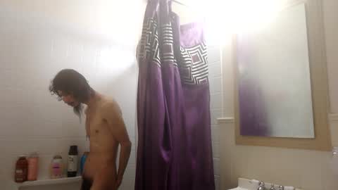 Snapshot of satanicdoggy chatting on December 3, 2024, 7:10 am pinkWineboy online show from December 3, 2024, 7:10 am