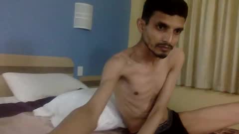 Snapshot of satrcam chatting on January 3, 2025, 4:00 am dnik online show from January 3, 2025, 4:00 am