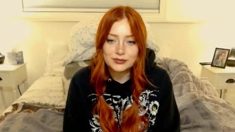 Snapshot of satrinarose chatting on January 10, 2025, 8:51 am Rose online show from January 10, 2025, 8:51 am