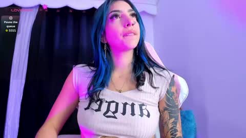Snapshot of saturno_stone chatting on July 17, 2026, 4:08 am Saturnooo online show from July 17, 2026, 4:08 am