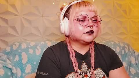Snapshot of satyn_doll chatting on May 16, 2026, 12:07 am Gina George online show from May 16, 2026, 12:07 am