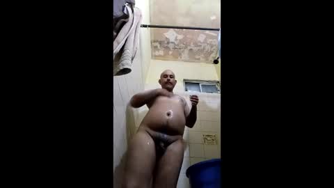 saul73273 online show from April 6, 2026, 6:47 am