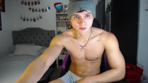 Snapshot of saulomiralles chatting on June 27, 2026, 11:21 pm Saulo online show from June 27, 2026, 11:21 pm