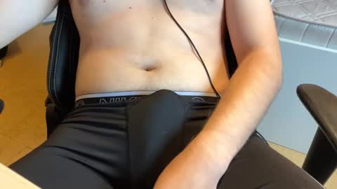 savagegerman online show from December 2, 2025, 11:48 am