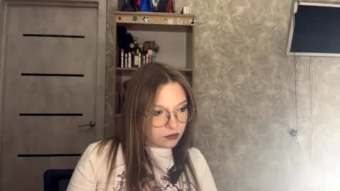 Eva online show from July 28, 2026, 3:21 pm