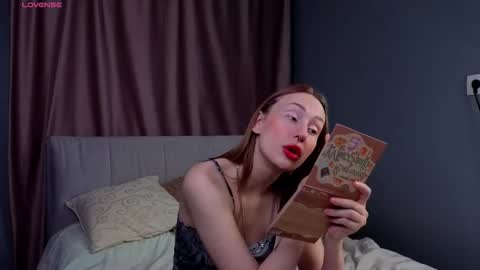 Snapshot of savannahcampanile chatting on October 26, 2025, 8:20 am Alice online show from October 26, 2025, 8:20 am