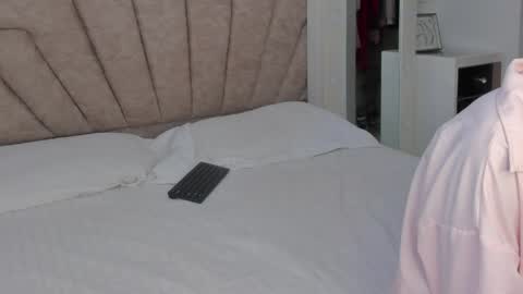 Savannahwildee online show from May 4, 2026, 8:38 pm