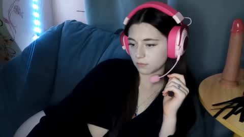 Sophie online show from October 29, 2025, 3:25 pm