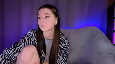Sophie online show from May 5, 2026, 10:18 pm