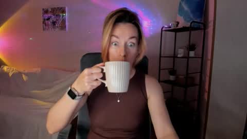 save the qween online show from November 13, 2025, 8:24 am