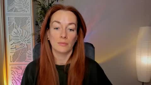 Snapshot of save_the_qween chatting on March 15, 2026, 6:19 am save the qween online show from March 15, 2026, 6:19 am