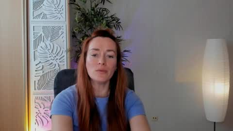 Snapshot of save_the_qween chatting on March 27, 2026, 8:26 am save the qween online show from March 27, 2026, 8:26 am