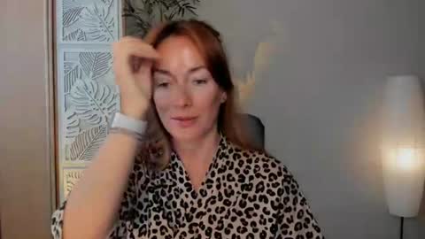 Snapshot of save_the_qween chatting on June 29, 2026, 7:25 am save the qween online show from June 29, 2026, 7:25 am