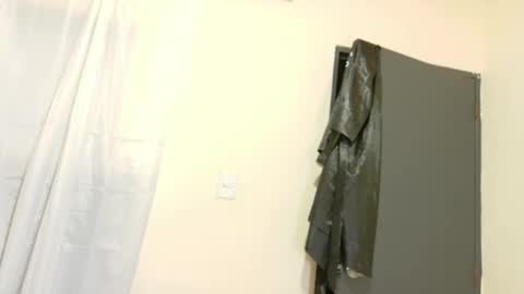 savory_pussy18 online show from February 9, 2026, 1:15 pm