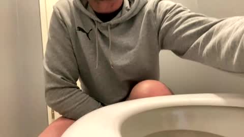 chamomile online show from December 16, 2024, 8:58 pm