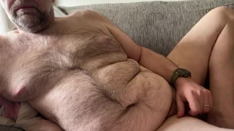 SaxBoBear online show from April 2, 2026, 10:57 am