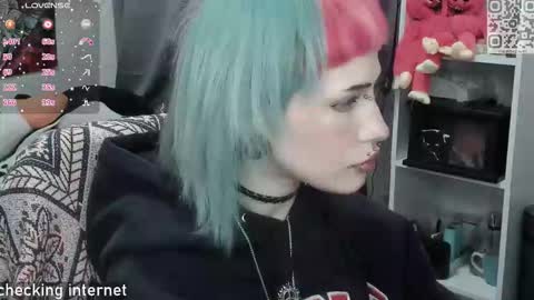 Snapshot of say_mary chatting on February 18, 2026, 12:34 pm pronoun she. name Mary. age 21. online show from February 18, 2026, 12:34 pm